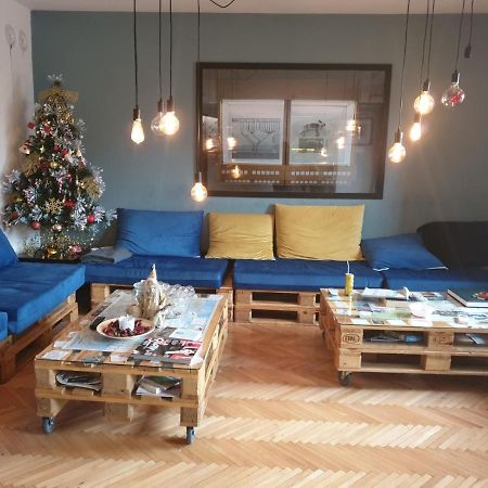 Nordic Hostel N-Box スコピエ エクステリア 写真