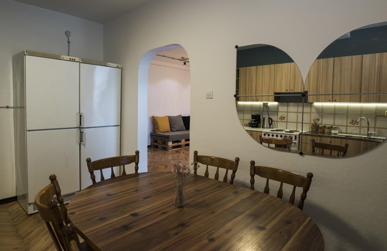 Nordic Hostel N-Box スコピエ エクステリア 写真